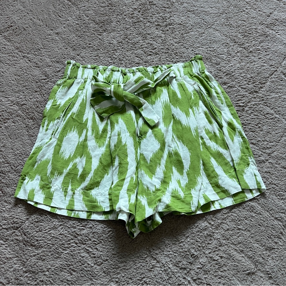 Anthropologie Breezy Paperbag Linen Blend Shorts‎ Preppy Minimalist Coastal Sz S